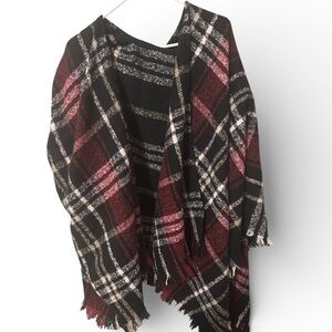 Plaid Fringe Women's Poncho